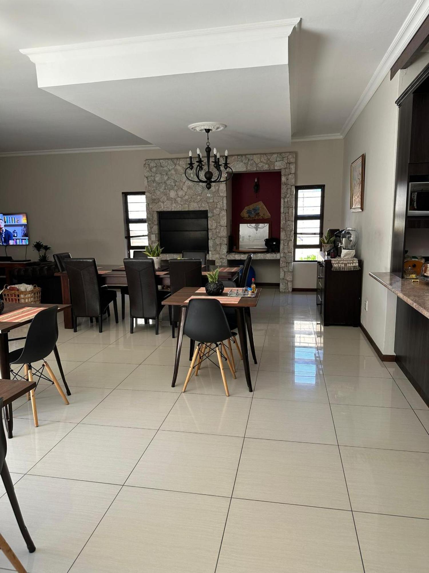 Cora'S Boutique Bed & Breakfast Swakopmund Buitenkant foto