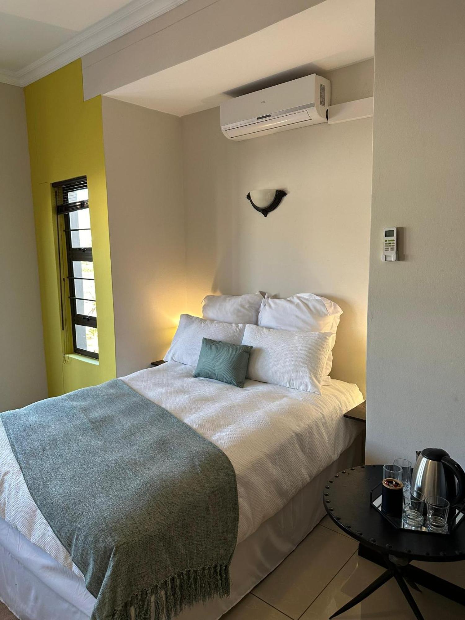 Cora'S Boutique Bed & Breakfast Swakopmund Kamer foto