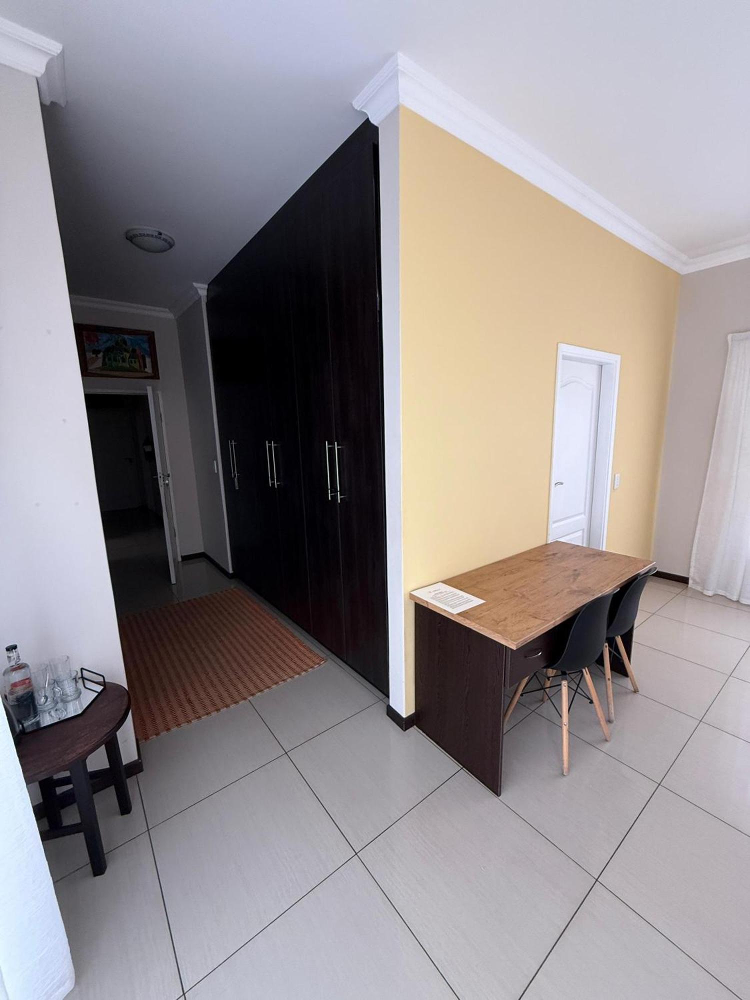 Cora'S Boutique Bed & Breakfast Swakopmund Buitenkant foto